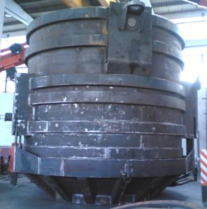 Scrap Buckets & Bucket Cars – KB GLOBAL